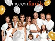 Modern Family – L-R: Luke Dunphy (Nolan Gould), Alex Dunphy (Ariel Winter), Claire Dunphy (Julie Bowen), Haley Dunphy (Sarah Hyland), Phil Dunphy (Ty Burrell), Gloria Delgado-Pritchett (Sofía Vergara), Joe Pritchett (Jeremy Maguire), Manny Delgado (Rico Rodriguez), Jay Pritchett (Ed O'Neill), Cameron Tucker (Eric Stonestreet), Lily Tucker-Pritchett (Aubrey Anderson-Emmons), Mitchell Pritchett (Jesse Tyler Ferguson)