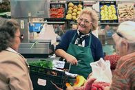Im Bauch von ... – Maria Alice Campos Coelho ist die Königin der Esskastanien auf dem Mercado da Ribeira in Lissabon.