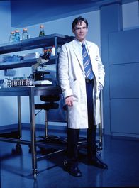Dr. House – (1. Staffel) - Dr. James Wilson (Robert Sean Leonard) ist Leiter der Onkologie und der beste Freund von Dr. House.
