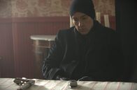 Stephen Kings Puls – Verzweifelt sucht Clay Riddell (John Cusack) nach seinem Sohn und seiner Ex-Frau, doch die apokalyptische Welt bringt ihn immer wieder an seine Grenzen ...