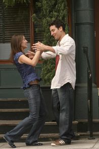 How I Met Your Mother – Cobie Smulders (Robin Scherbatsky), Josh Radnor (Ted Mosby).