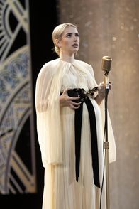 American Horror Story – Anna Victoria Alcott (Emma Roberts)