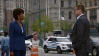 Bull – Olivia Powell (Sharon Washington, l.); Jason Bull (Michael Weatherly, r.)