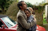 Das Gold – Tom Cullen (John Palmer) und Steanie Martini (Marnie Palmer).