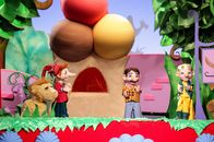 Servus Kasperl – "Servus Kasperl", "Seid ihr alle da?" - Die Kultfigur des österreichischen Kinderfernsehens, Kasperl, überrascht seine Fans im Rahmen des ORF-Kinderprogramms "Okidoki" siebenmal die Woche mit einer, von Gottfried Kumpf gestalteten Kasperlbühne. Der Klassiker des österreichischen Kinderfernsehens - täglich um 7.00 Uhr in ORF eins - mit amüsanten Kasperlstücken und vielen Möglichkeiten zum Mitspielen.Im Bild: Löwe Leopold, Kasperl, Bürgermeister, Tierpflegerin Trixie. - Veroeffentlichung fuer Pressezwecke honorarfrei ausschliesslich fuer die redaktionelle Berichterstattung in Zusammenhang mit Sendungen oder Veranstaltungen des ORF. Foto: ORF/Günther Pichlkostner. Andere Verwendung honorarpflichtig und nur nach schriftlicher Genehmigung der ORF-Fotoredaktion. Copyright: ORF, Wuerzburggasse 30, A-1136 Wien, Tel. +43-(0)1-87878-13606