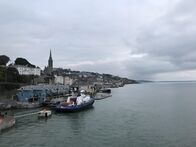 Verrückt nach Meer – Blick auf den Hafen von Cobh/Cork, Irland.