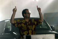Monk – Mr. Monk (Tony Shalhoub) beschließt endlich, ein Medikament gegen seine Neurosen auszuprobieren. Ob das gut geht?