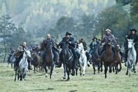 Hatfields & McCoys – Devil' Anse Hatfield (Kevin Costner, M.)