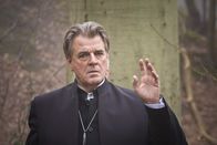Inspector Barnaby – Cyrus LeVanu (Jeroen Krabbé).