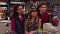 iCarly – L-R: Carly Shay (Miranda Cosgrove), Sam Puckett (Jennette McCurdy), Freddie Benson (Nathan Kress)