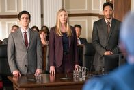For the People – (v.l.n.r.) Jay Simmons (Wesam Keesh); Jill Carlan (Hope Davis); Rodrigo Puente (Christopher Rivas)