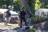 FBI: Special Crime Unit – Special Agent Tiffany Wallace (Katherine Renee Turner, vorne)