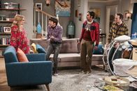 The Big Bang Theory – v.r.) und Stuart (Kevin Sussman, r.) ein Konflikt an ...