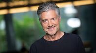 Knapp daneben – Moderator beim Rundfunk Berlin-Brandenburg (rbb).