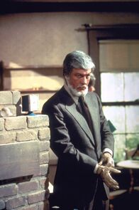 Columbo – Dick van Dyke (Paul Galesko).