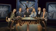 Rumms! – V.l.: Moritz Neumeier, Olaf Schubert, Enie van de Meiklokjes, Sandra Sprünken, Petra Gerster und Johann König
