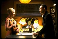 Psycho – Hotelbesitzer Norman Bates (Vince Vaughn) gibt seiner hübschen neuen Mieterin Marion (Anne Heche) sein bestes Zimmer und lädt sie zum Essen ein.
