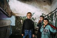 Jenny und die Roma-Kinder – Roma-Jungs - Mehr als eine Millionen Kinder leben in Rumänien unterhalb der Armutsgrenze. Viele von ihnen sind Roma.