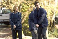 Untraceable – Diane Lane (Jennifer Marsh), Billy Burke (Det. Eric Box).