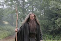 Merlin 2 - Der letzte Zauberer – Merlin (Sam Neill), der große Zauberer, kehrt nach 50 Jahren nach Camelot zurück und findet in das einst so prächtige Königreich Artus' in einem furchtbaren Zustand vor¼