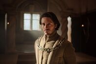 The White Queen – George, Duke of Clarence (David Oakes) wird zum Vormund von Anne erklärt ...