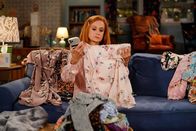 Call Me Kat – Sheila (Swoosie Kurtz)