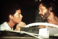 Convoy – Melissa (Ali MacGraw) und der Trucker "Rubber Duck" (Kris Kristofferson).