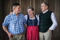 Heimatleuchten – Wirtshausfamilie Jörg, Lissi und Franz Michorl vom Gasthof Tell in Paternion.