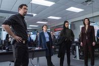 FBI: Special Crime Unit – L-R: Jeremy Sisto als Assistant Special Agent in Charge Jubal Valentine, Keisha Castle-Hughes als Special Agent Hana Gibson, Roxy Sternberg als Special Agent Sheryll Barnes, und Alana De La Garza as Special Agent in Charge Isobel Castille