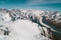Mit dem Zug ... – Die Südalpen erstrecken sich fast über die gesamte Länge der Südinsel.