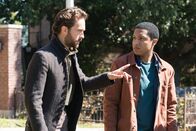 Sleepy Hollow – L-R: Ichabod Crane (Tom Mison) und Jake Wells (Jerry MacKinnon)
