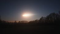 Akte UFO – Überall auf der Welt beobachten Menschen Geheimnisvolles am Himmel.
