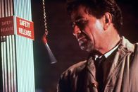 Columbo – Peter Falk (Lt. Columbo).