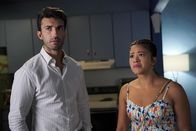 Jane the Virgin – Justin Baldoni (Rafael Solano), Gina Rodriguez (Jane Gloriana Villanueva).