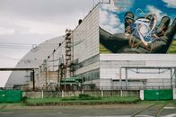 Tschernobyl - Die Katastrophe – In der Sowjetunion wurde die Nutzung der Kernkraft für zivile Zwecke massiv vorangetrieben. Das sogenannte "Friedliche Atom" sollte zum Rückgrat der sowjetischen Wirtschaft werden.