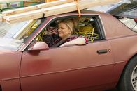 Mom – Tammy (Kristen Johnston)