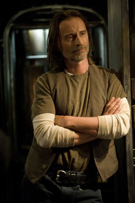 Stargate: Universe – Stargate: Universe (2010)