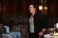 Numb3rs - Die Logik des Verbrechens – Don (Rob Morrow) und sein Team steht vor einem Rätsel: Ein Zauberkünstlerin verschwindet auf offener Bühne ...