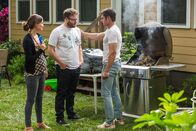 Bad Neighbors 2 – (v.l.n.r.) Kelly Radner (Rose Byrne); Mac Radner (Seth Rogen); Teddy Sanders (Zac Efron)