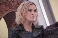 The 100 – Clarke Griffin (Eliza Taylor)
