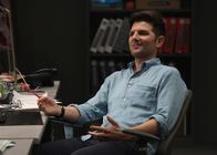 Ghosted – Max Jennifer (Adam Scott)