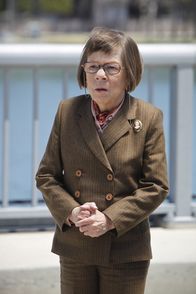Navy CIS: L.A. – Glaubt an die Unschuld von Sam. Doch wird Hetty (Linda Hunt) Recht behalten?