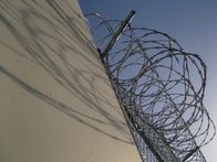 Lockdown - Hinter Gittern – Razor Wire