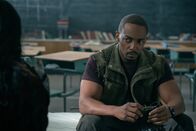 Twisted Metal – Obwohl Quiet (Stephanie Beatriz) und John (Anthony Mackie) mit einem Sieg alle Mauern zu Fall bringen und für Gerechtigkeit sorgen wollen, verfolgt John einen ganz persönlichen Herzenswunsch, der ihre Zusammenarbeit als Team gefährdet.
