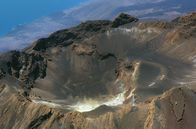 Leben mit Vulkanen – Die Caldera des Pico do Fogo hat einen Durchmesser von neun Kilometern.