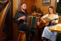 Hoagascht – Familie Golser beim Musizieren