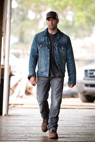 Homefront – Phil Broker (Jason Statham)