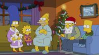 Die Simpsons – Bevor sie ein Weihnachtsfest alleine verbringen, fahren Marge (l.), Maggie (2.v.l.), Lisa (3.v.l.) und Bart (r.) zu Abe (3.v.r.) und Jasper (2.v.r.) ...