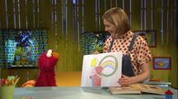 Sesamstraße – Elmo (l.) malt mit Julia (r.) einen Regenbogen.