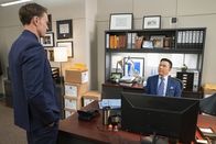 All Rise - Die Richterin – Mark Callan (Wilson Bethel, l.); Thomas Choi (Reggie Lee, r.)